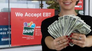 SNAP has no national payment date: federal rule 7 CFR 274.2(d) leaves the day to each state