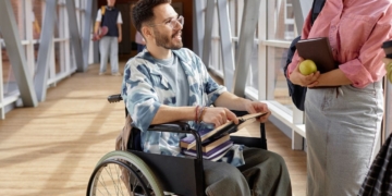 Beca para estudiantes con discapacidad la Universidad de Castilla-La Mancha