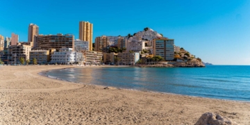 Cala de Finestrat, accesible para personas con discapacidad