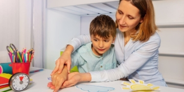 Campamento de verano adaptado para niños con discapacidad visual