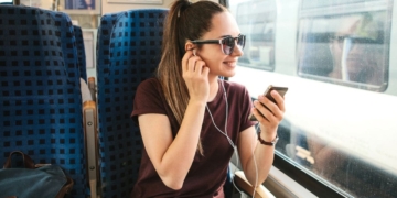 Descuento para jóvenes en verano de 2025 en el transporte público