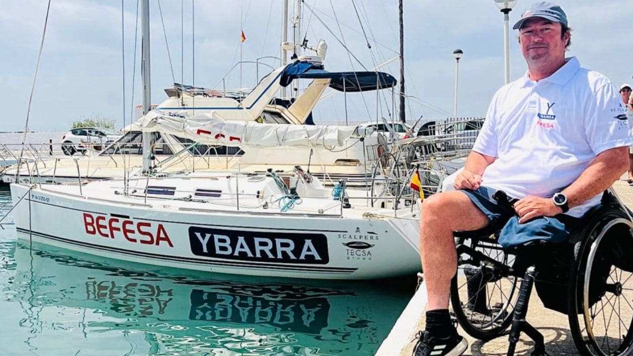 Regata del Ascenso del Guadalquivir con una tripulación con personas con discapacidad