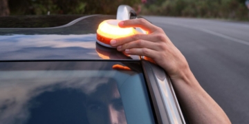 Dispositivo de preseñalización V16./ Foto de la DGT