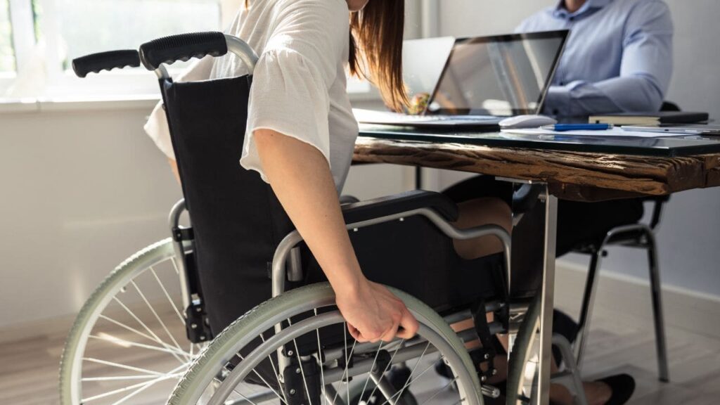 Este es el plazo máximo para solicitar una adaptación del puesto de trabajo tras obtener una incapacidad permanente en España
