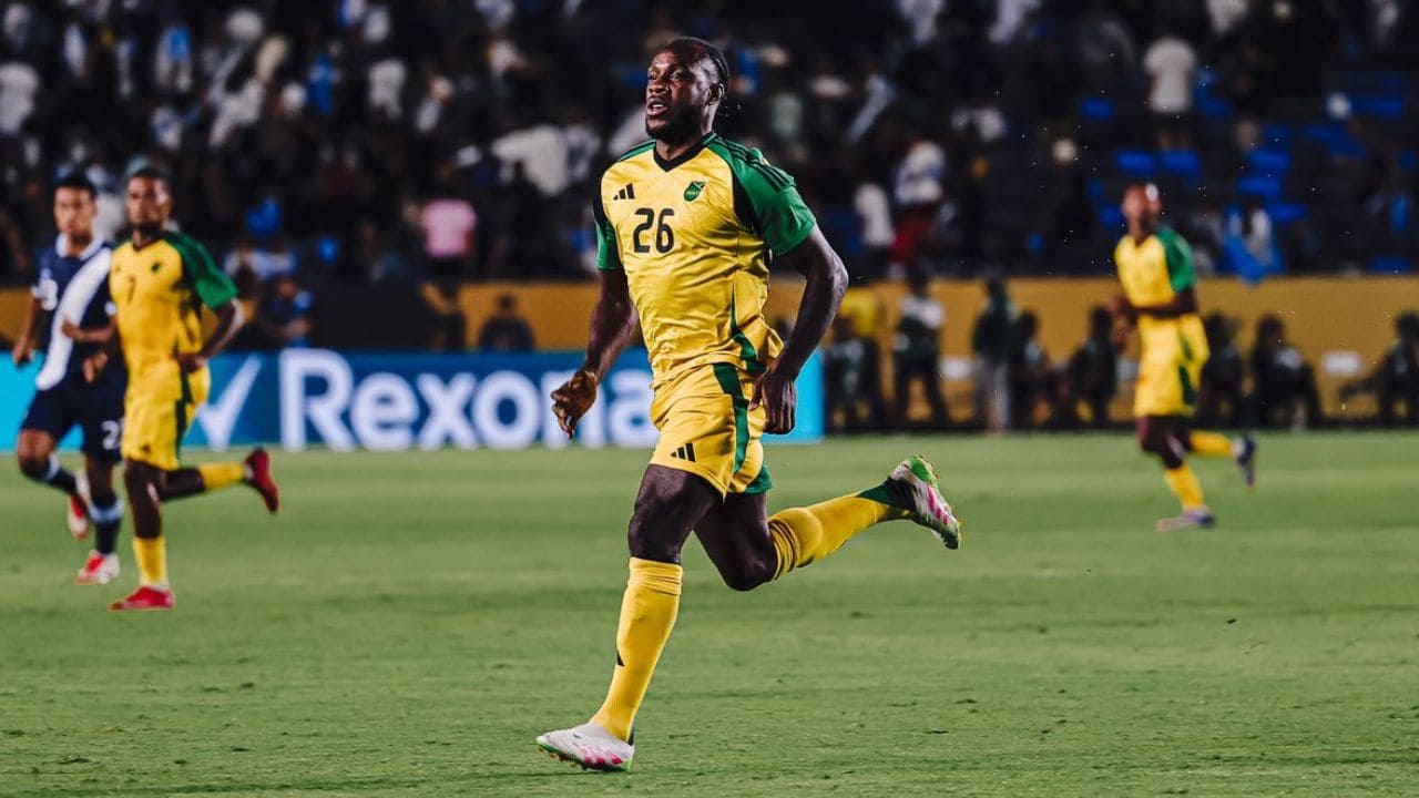 Michail Antonio vuelve a jugar al fútbol tras un grave accidente de tráfico