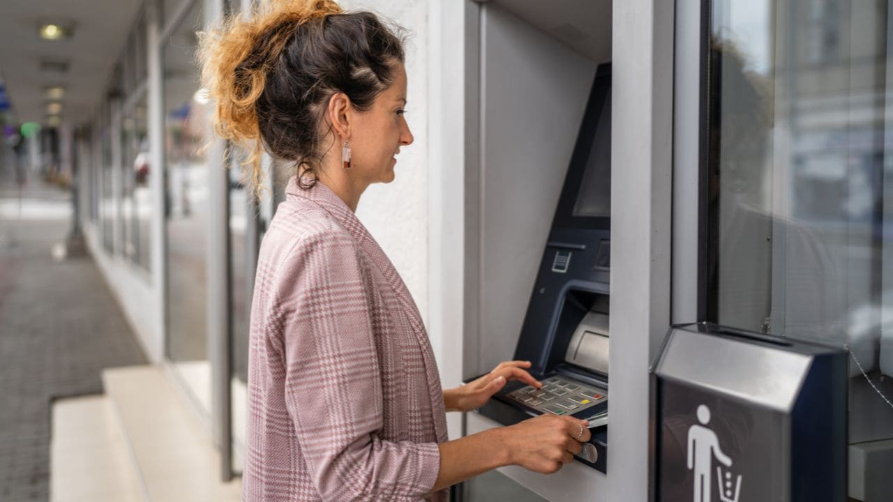 Esta es la fecha de abono de la paga extra de la pensión de viudedad en junio de 2025