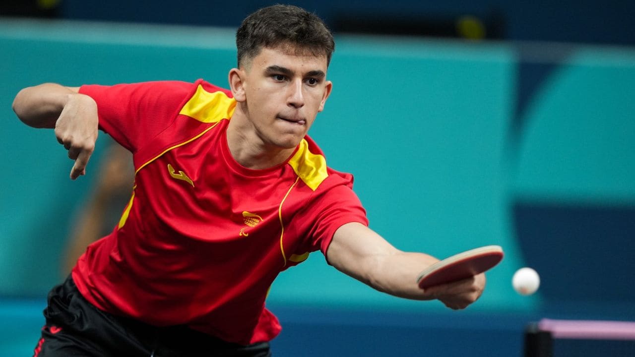 El español Ander Cepas, número 1 del mundo de tenis de mesa adaptado en clase MS9