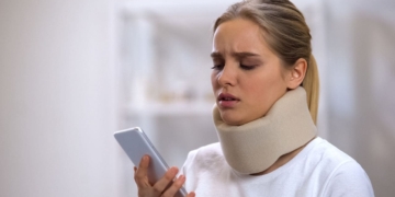 Condenan a una empresa por enviar correos de trabajo a una empleada de baja laboral