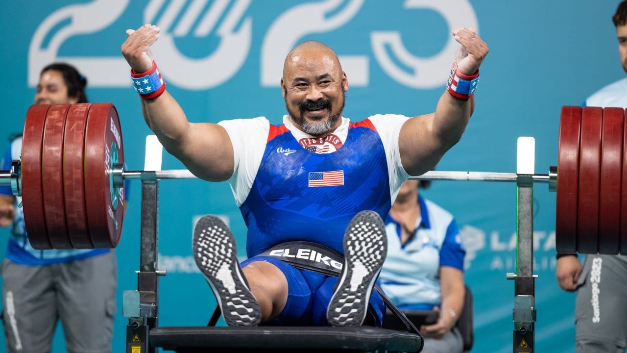 Bobby Body, deportista de para powerlifting