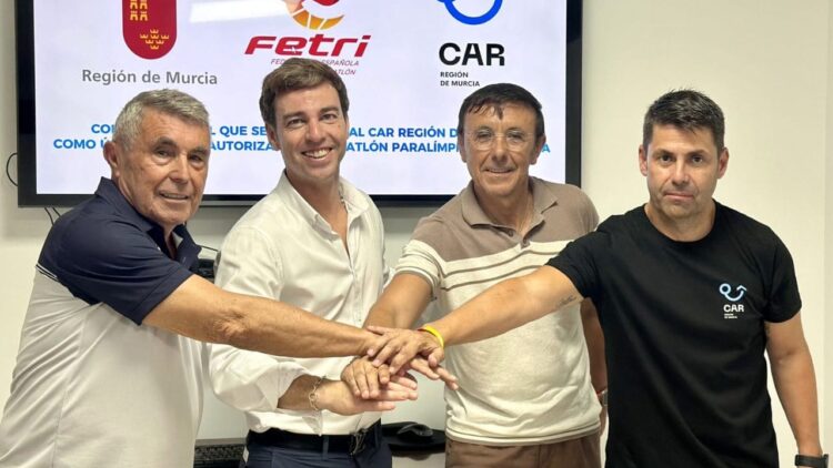 El CAR de Murcia, único centro autorizado para el desarrollo del triatlón paralímpico