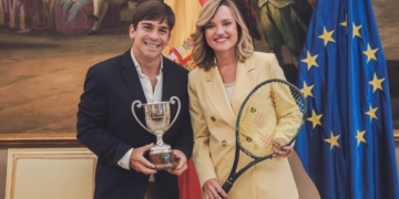 Martín de la Puente y Pilar Alegría