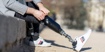 Desarrollan una prótesis biónica para mejorar la movilidad