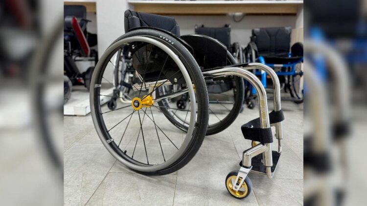 Silla de ruedas 'RGK Octane Sub4 Gold Edition' para deportistas con discapacidad