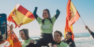 Sarah Almagro, pentacampeona de Surf Adaptado