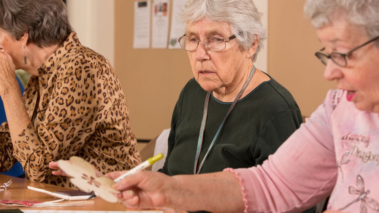 Andalucía refuerza el sistema de dependencia con 3.000 nuevas plazas para personas mayores