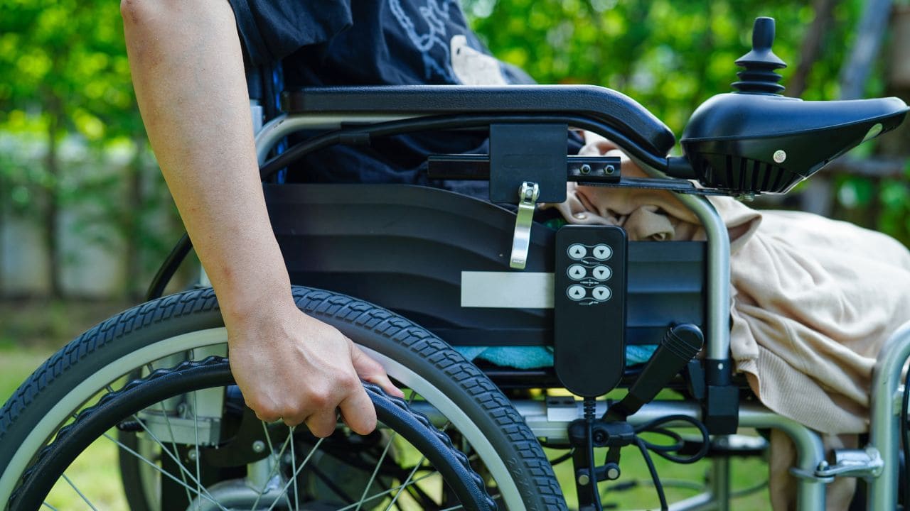 Jubilación anticipada por espina bífida