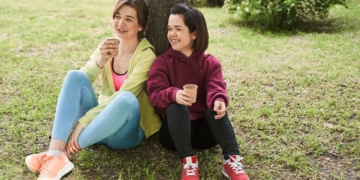 Jóven con acondroplasia