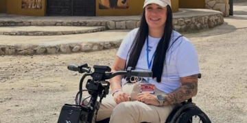 María, una joven con lesión medular y víctima del robo de la batería de su silla