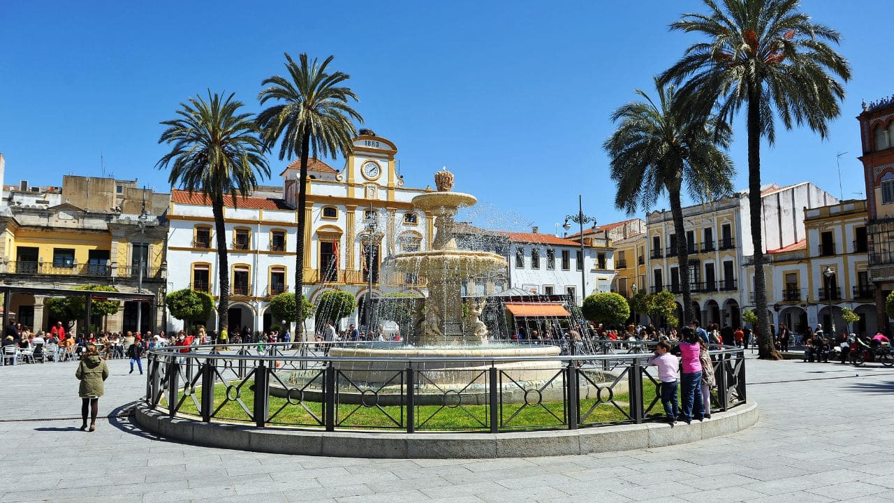 Mérida estrena un mapa turístico de la ciudad en el que destaca su accesibilidad