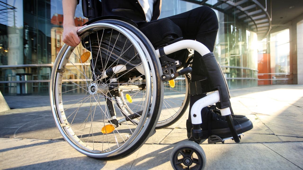 La Justicia revoca la rebaja de discapacidad aplicada a una mujer en Madrid