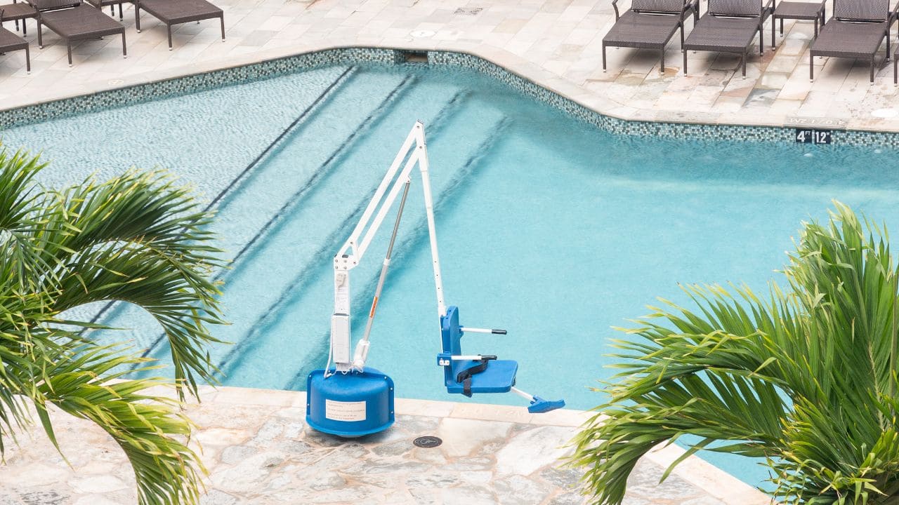 Piscina pública accesible