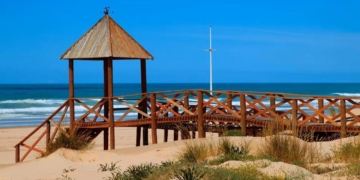 Mejoras de accesibilidad en la playa de Cortadura