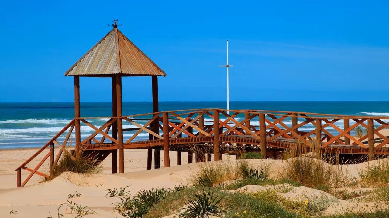Mejoras de accesibilidad en la playa de Cortadura