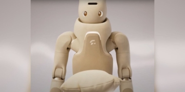 Robot humanoide GR-3, diseñado para el cuidado de personas mayores