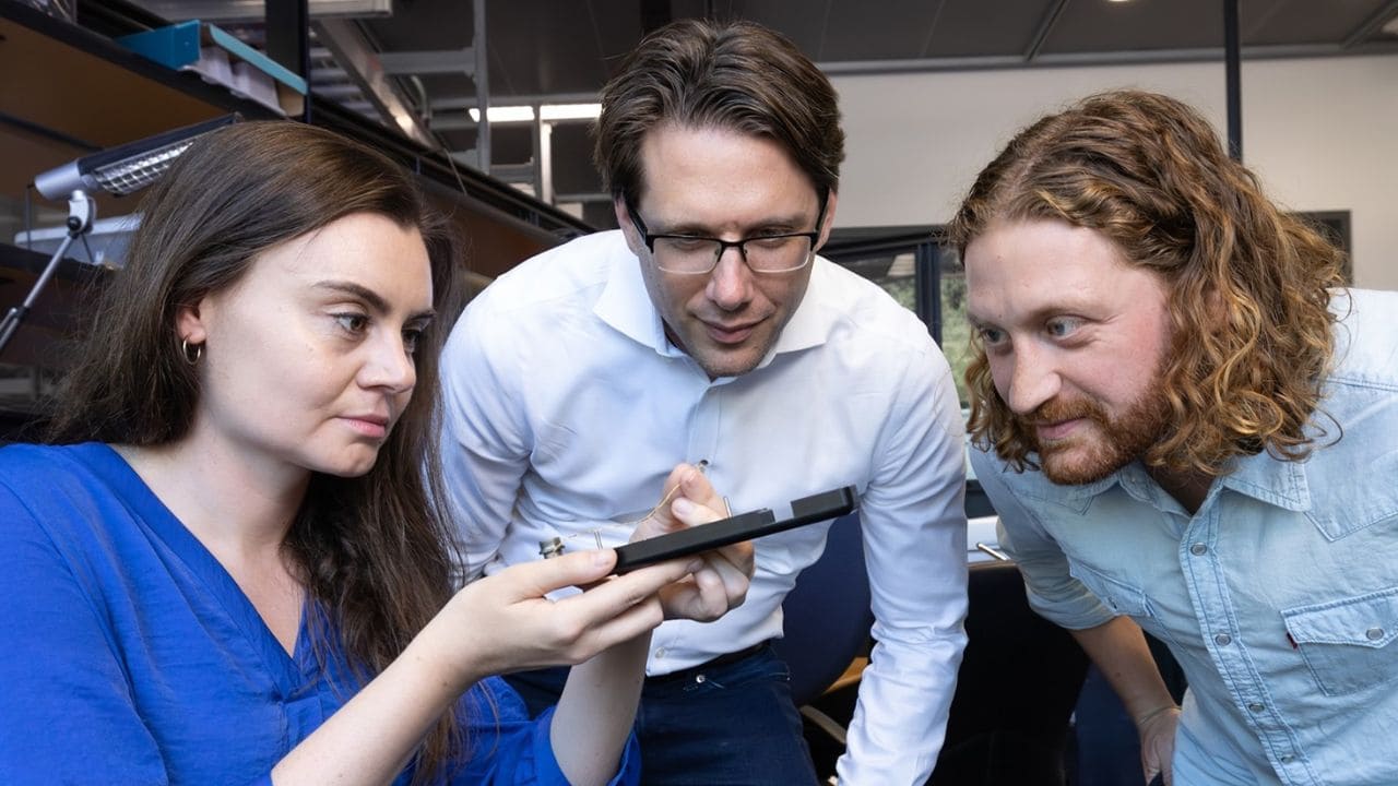 Frank Willett y su equipo de investigación discapacidad grave