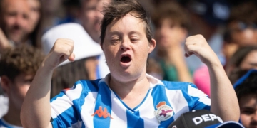 Servicio del RC Deportivo para aficionados con discapacidad visual