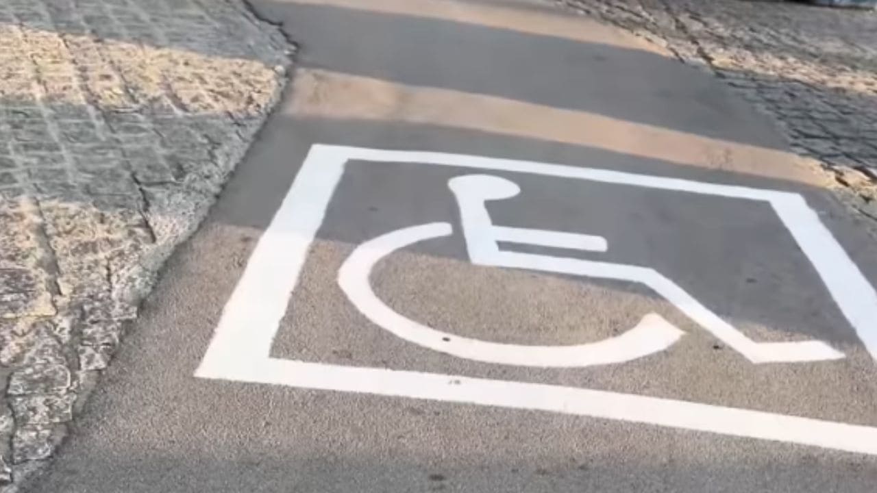 Pablo Tovar destaca los carriles accesibles para personas en silla de ruedas que hay en Barcelona