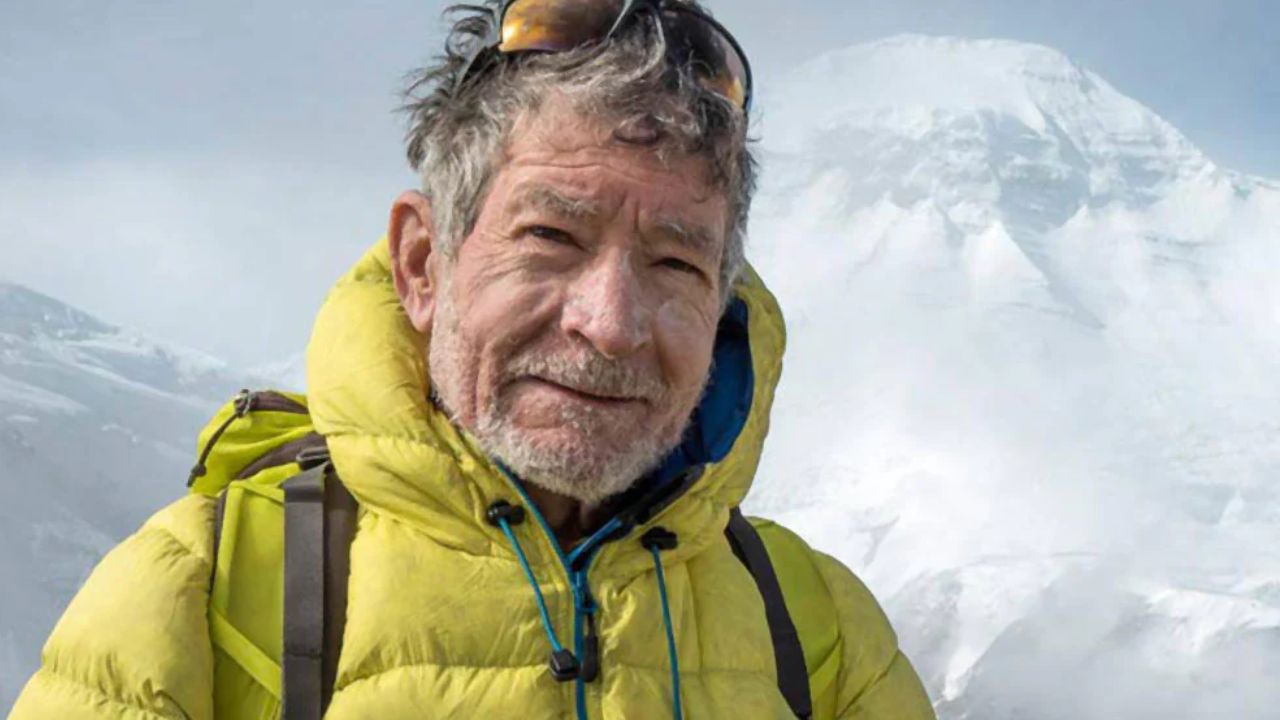 Carlos Soria alcanza la cima de la montaña Manaslu con 86 años de edad