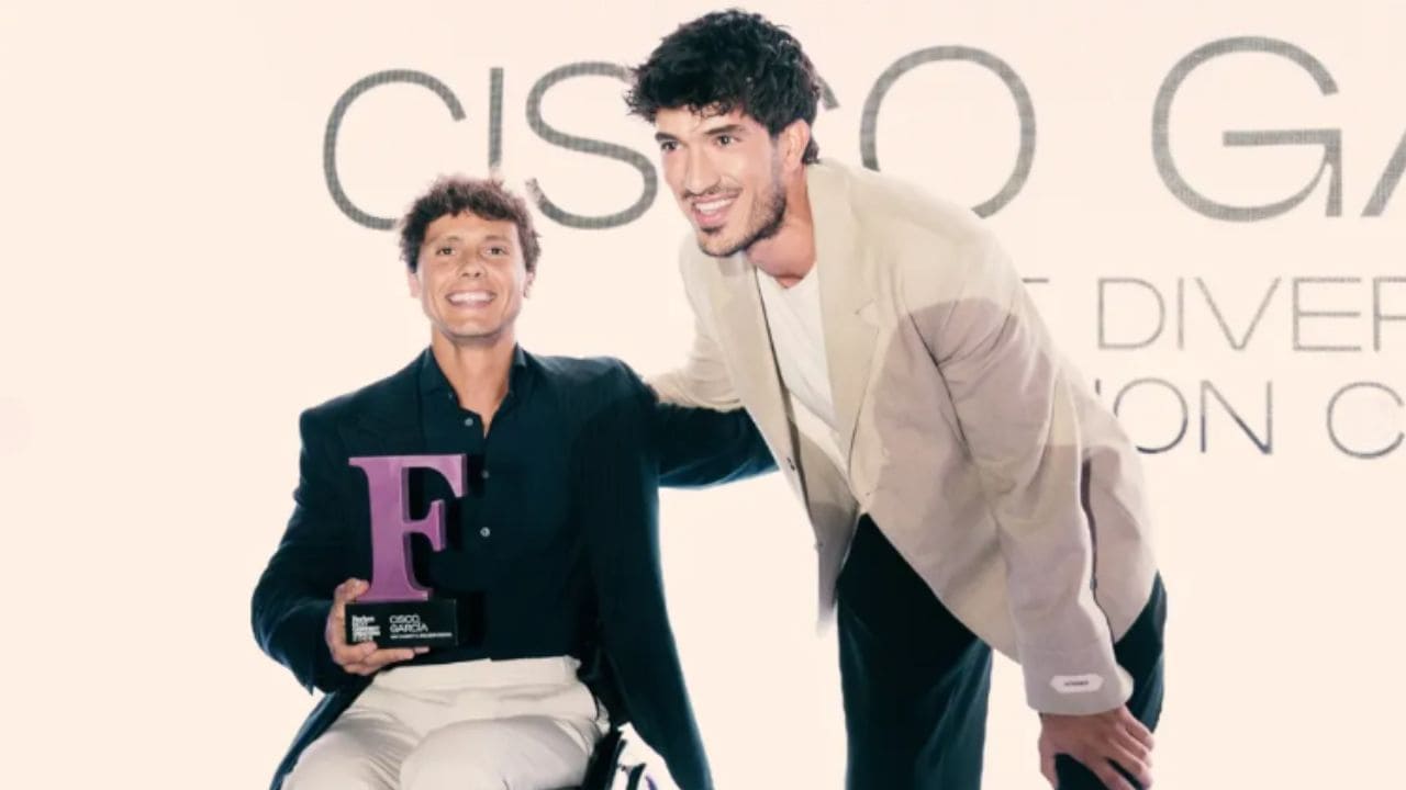 Cisco García, deportista con discapacidad, recibe el Premio Forbes como creador de contenido inclusivo