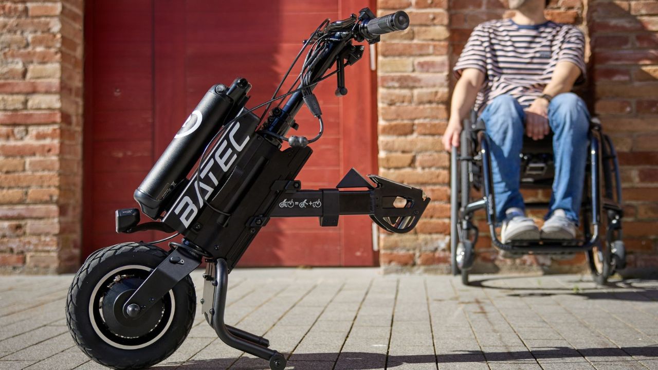 Decon compra Batec Mobility a Latour y se refuerza en Europa