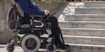 Las personas con ELA tendrán reconocimiento preferente de la dependencia en Andalucía