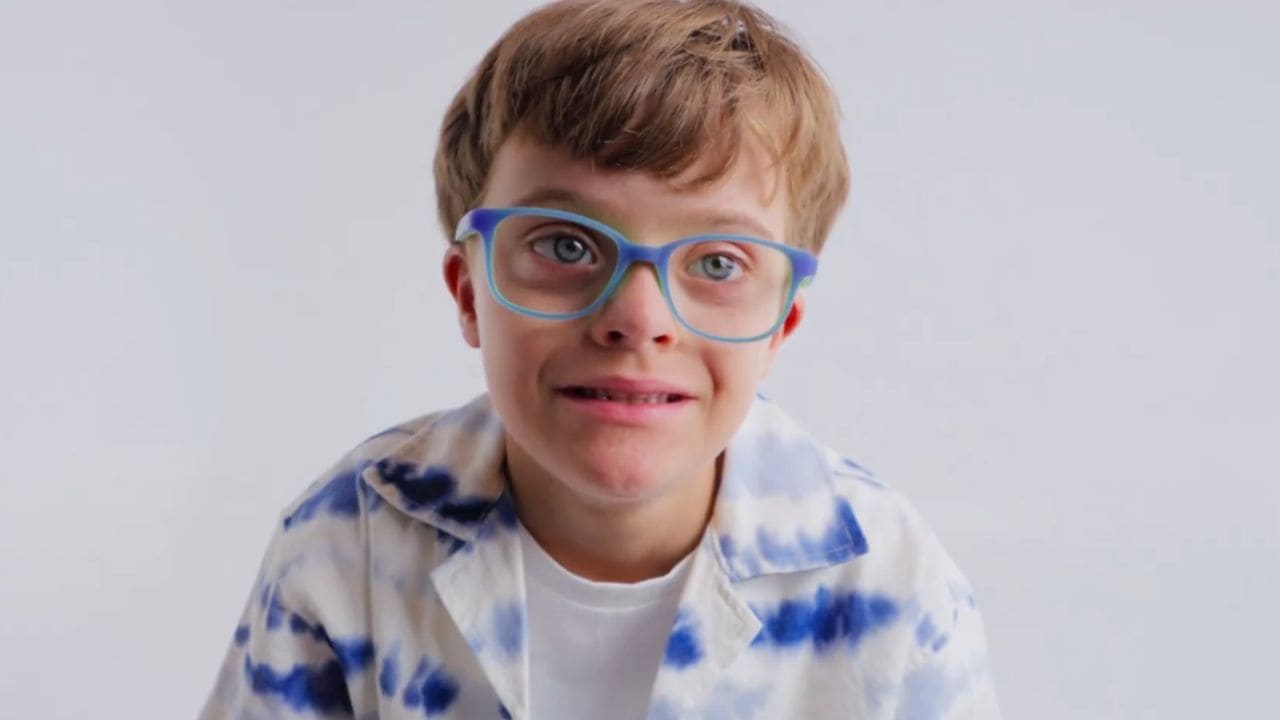 Gafas diseñadas para niños con síndrome de Down