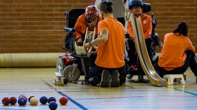La vida de Javier Martínez: de una parálisis cerebral al pódium internacional con la selección española de boccia