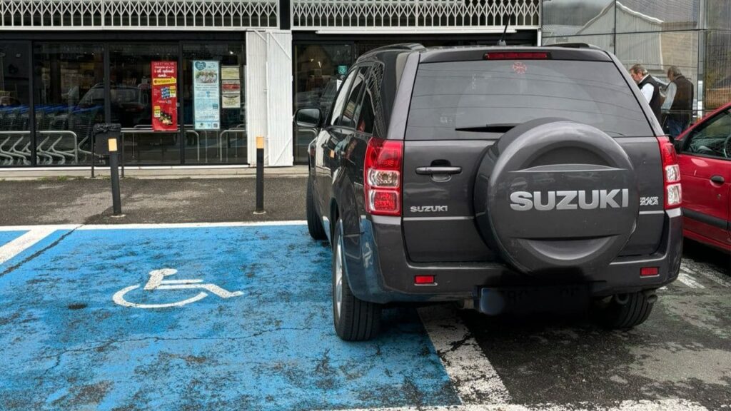 «Ocupar plazas PMR sin necesidad es el deporte favorito de muchos»