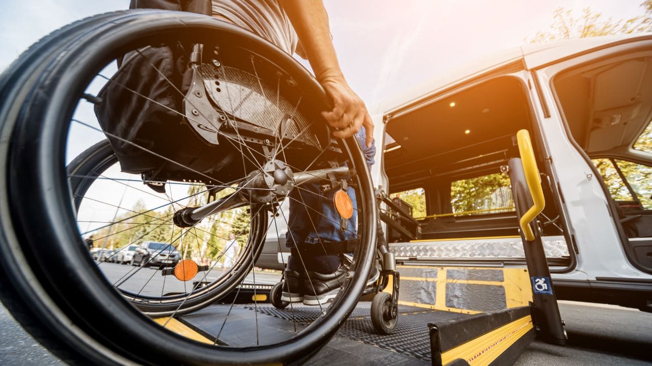 Mejoras en el taxi y transporte adaptado en la ciudad de Sevilla