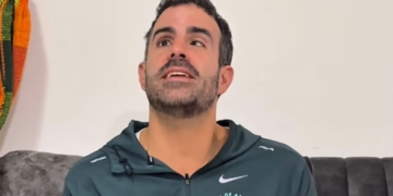 Alberto Carrillo, ciego desde hace 20 años, denuncia una situación de discriminación