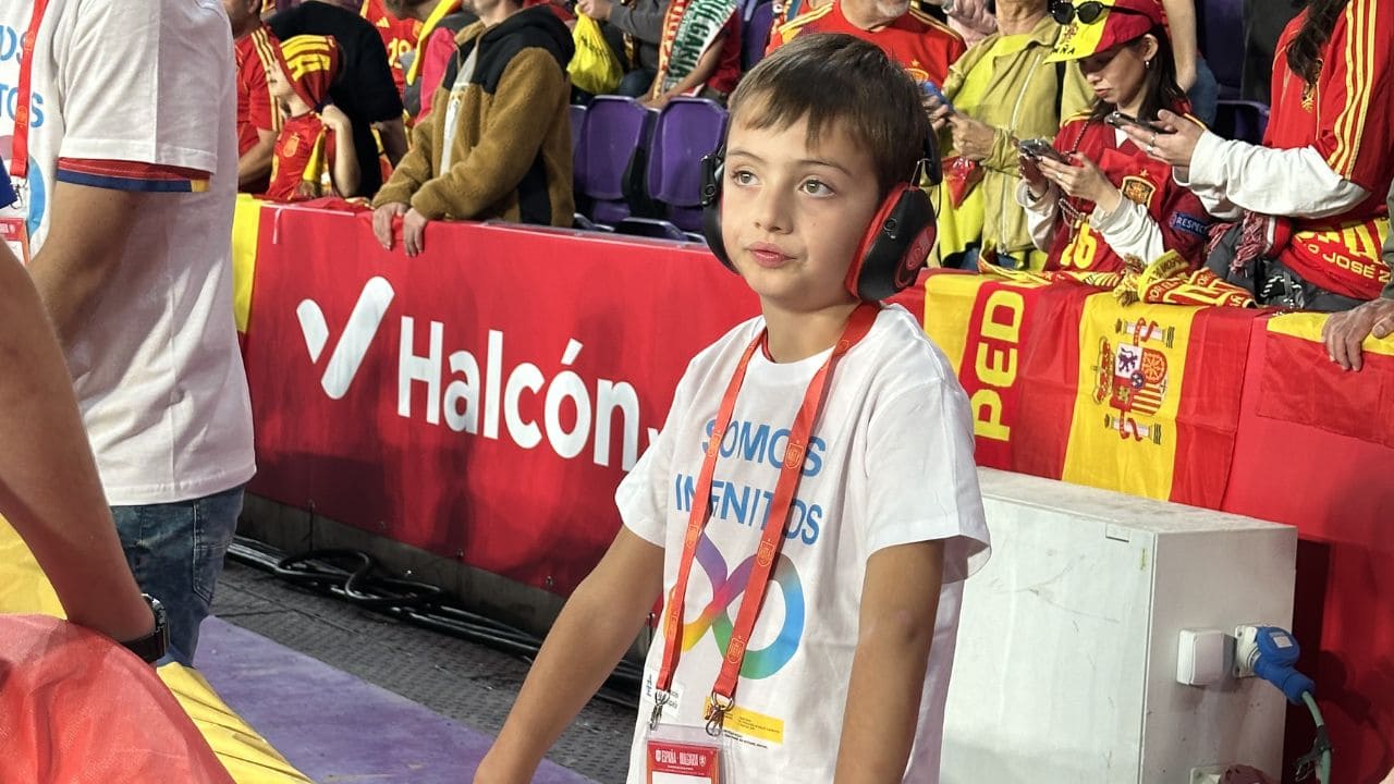 Proyecto de la RFEF para mejorar la accesibilidad de personas con autismo en los estadios de fútbol