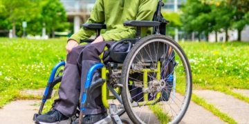 Nueva ayuda para personas con ELA en Andalucía