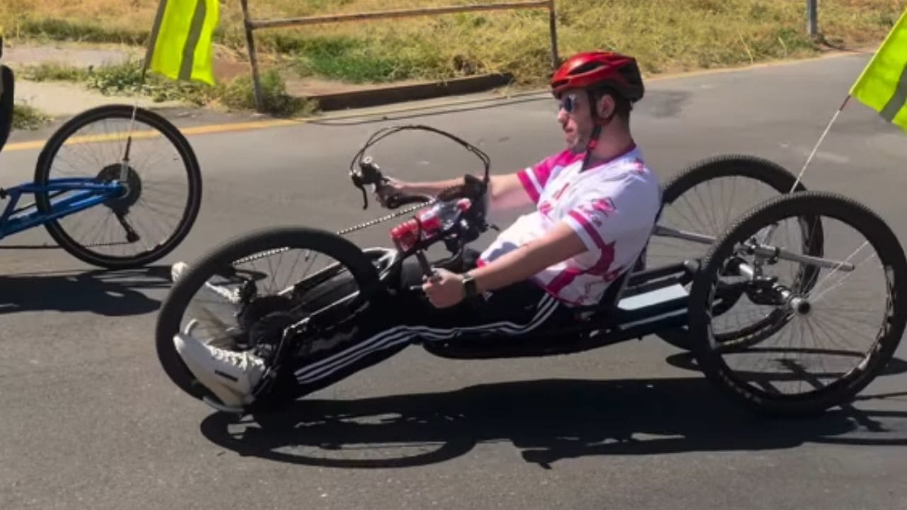 Daniel Madrigal sueña con ser paralímpico tras sufrir una lesión medular