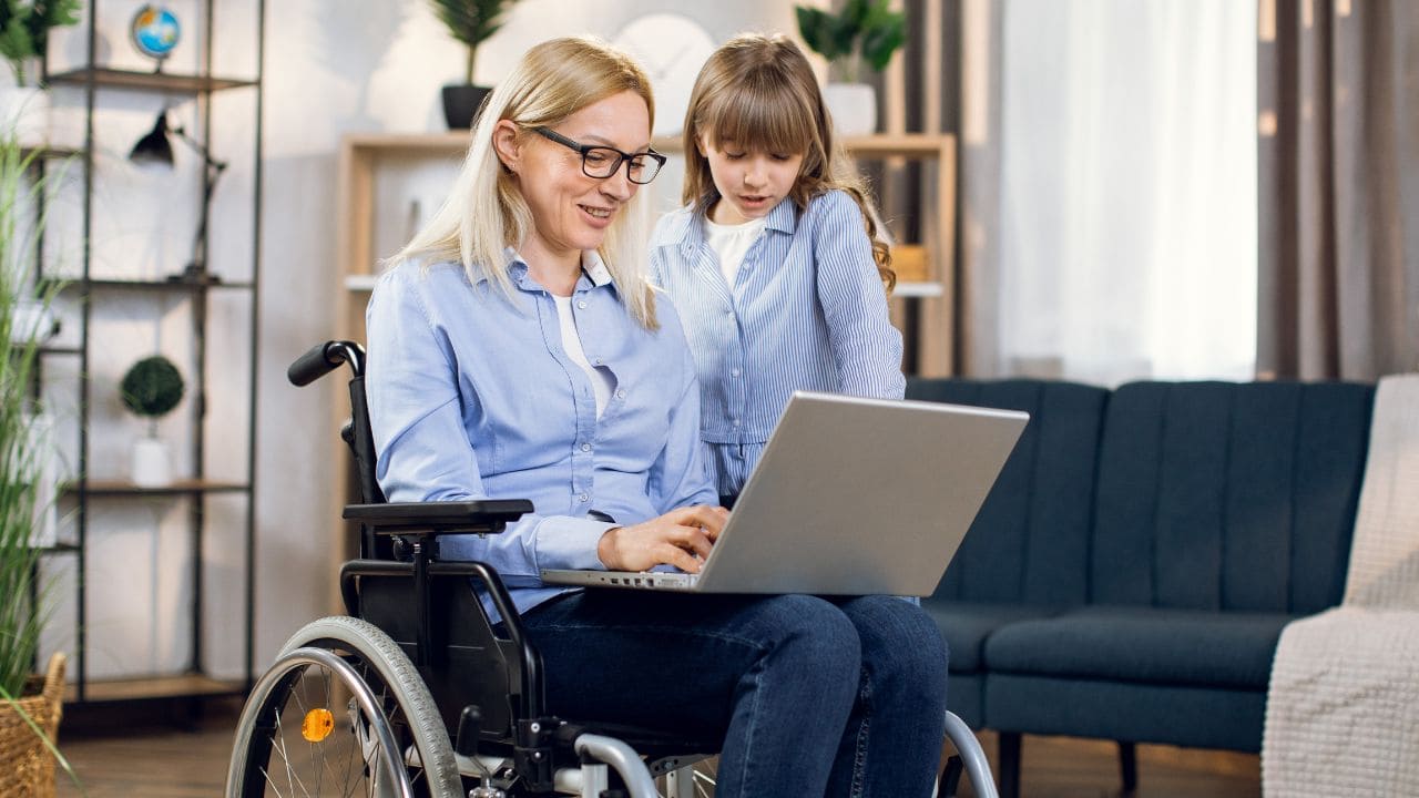 Propone actualizar las deducciones del IRPF para contribuyentes con personas con discapacidad a cargo