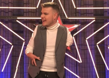 El desafío a los límites de la vida de Pepe García: pianista profesional y esquiador de élite con discapacidad física y visual