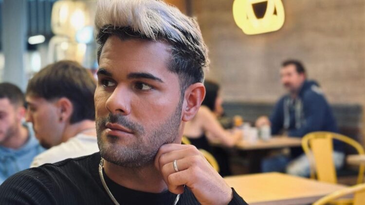 Enrique Bernabéu, influencer con parálisis cerebral