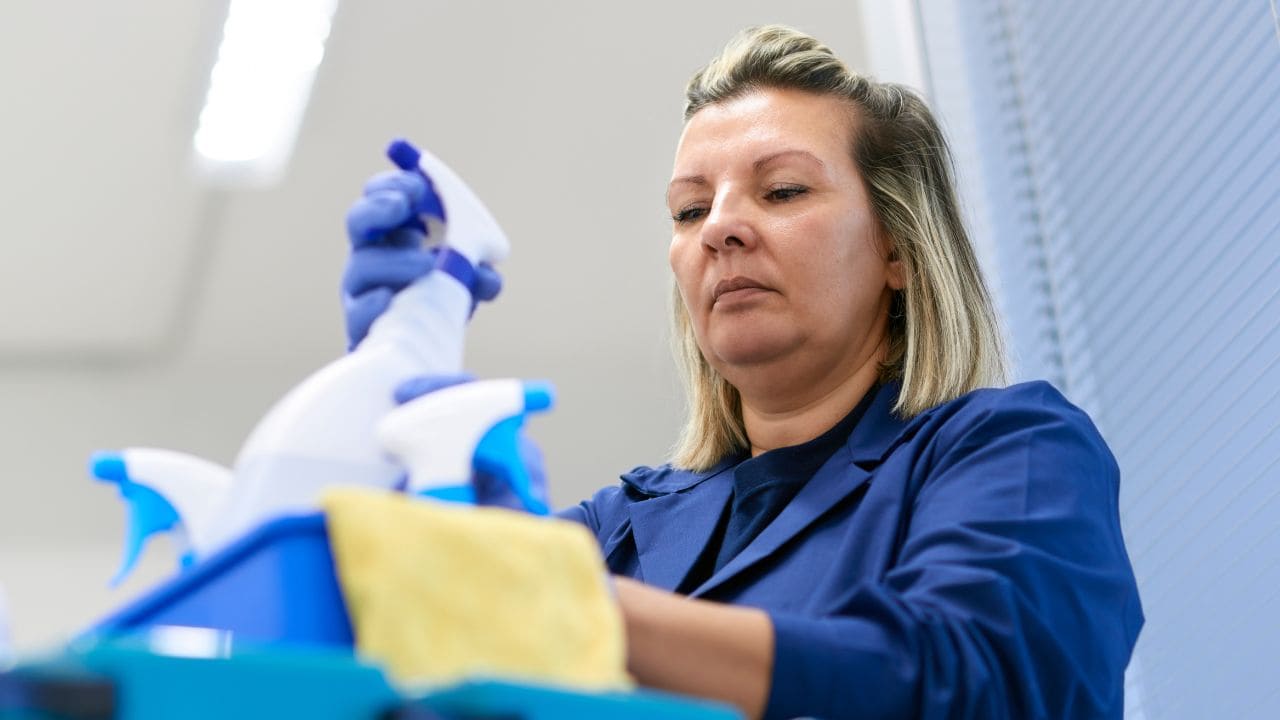 Empleada del hogar logra una incapacidad permanente total