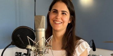 Laura Diepstraten, cantante, compositora y pianista ciega