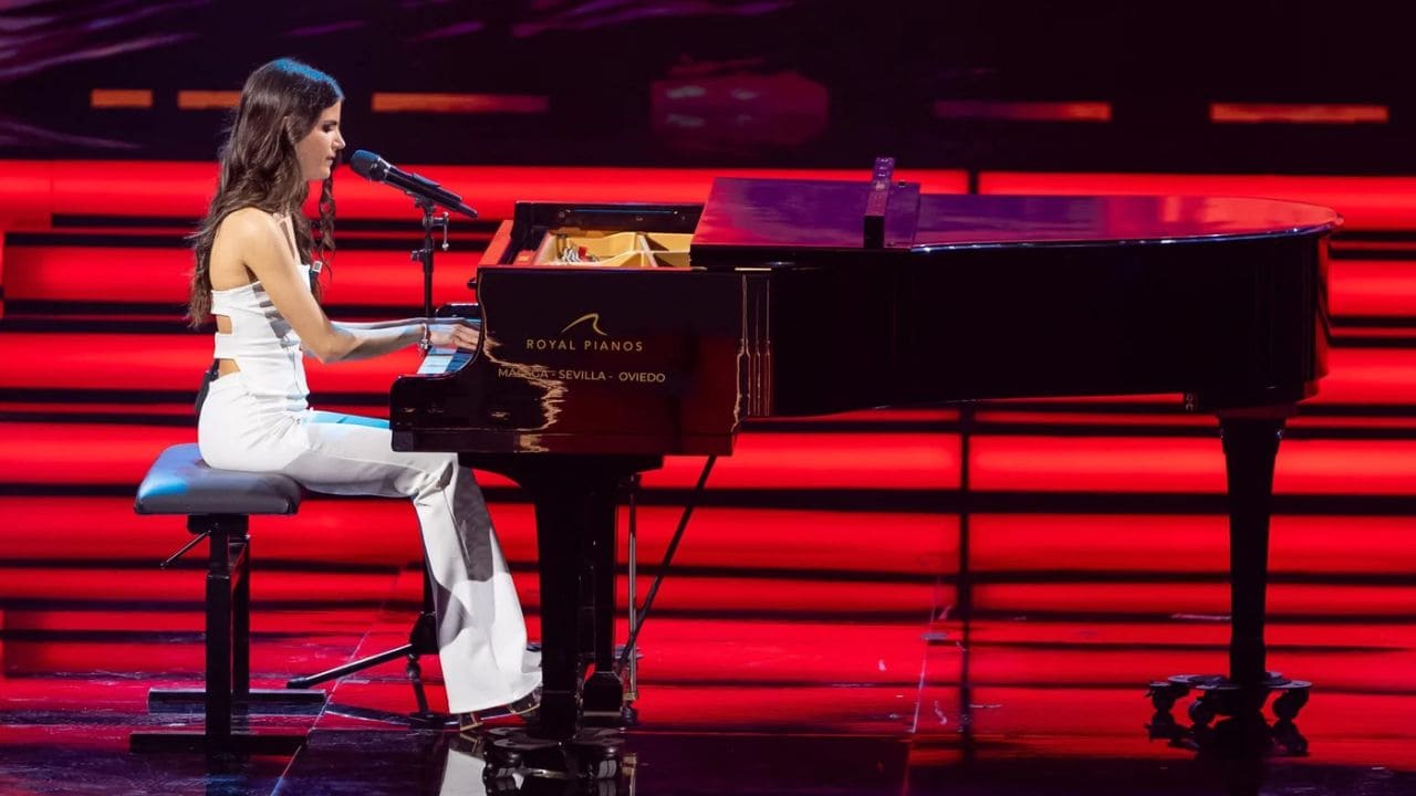 Laura Diepstraten, cantante, compositora y pianista ciega