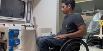 Pablo Tovar muestra cómo camperizar una furgoneta para una persona en silla de ruedas.